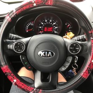 Harley quinn steering wheel cover